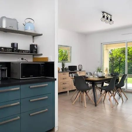 Villa • Paisible • Hostisy Seyssuel